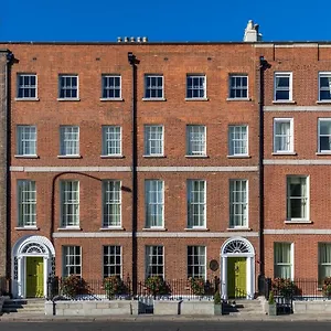 Hotel Stauntons On The, Dublin