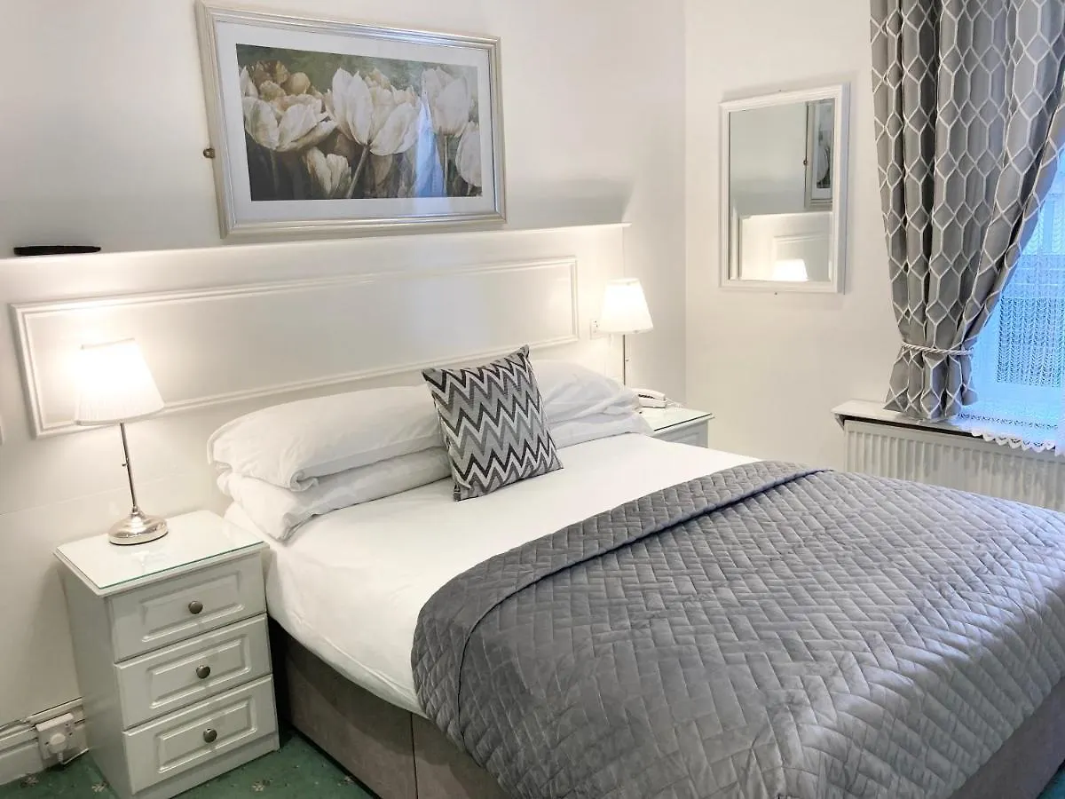 Dergvale Hotel Dublin 2*,  Ireland