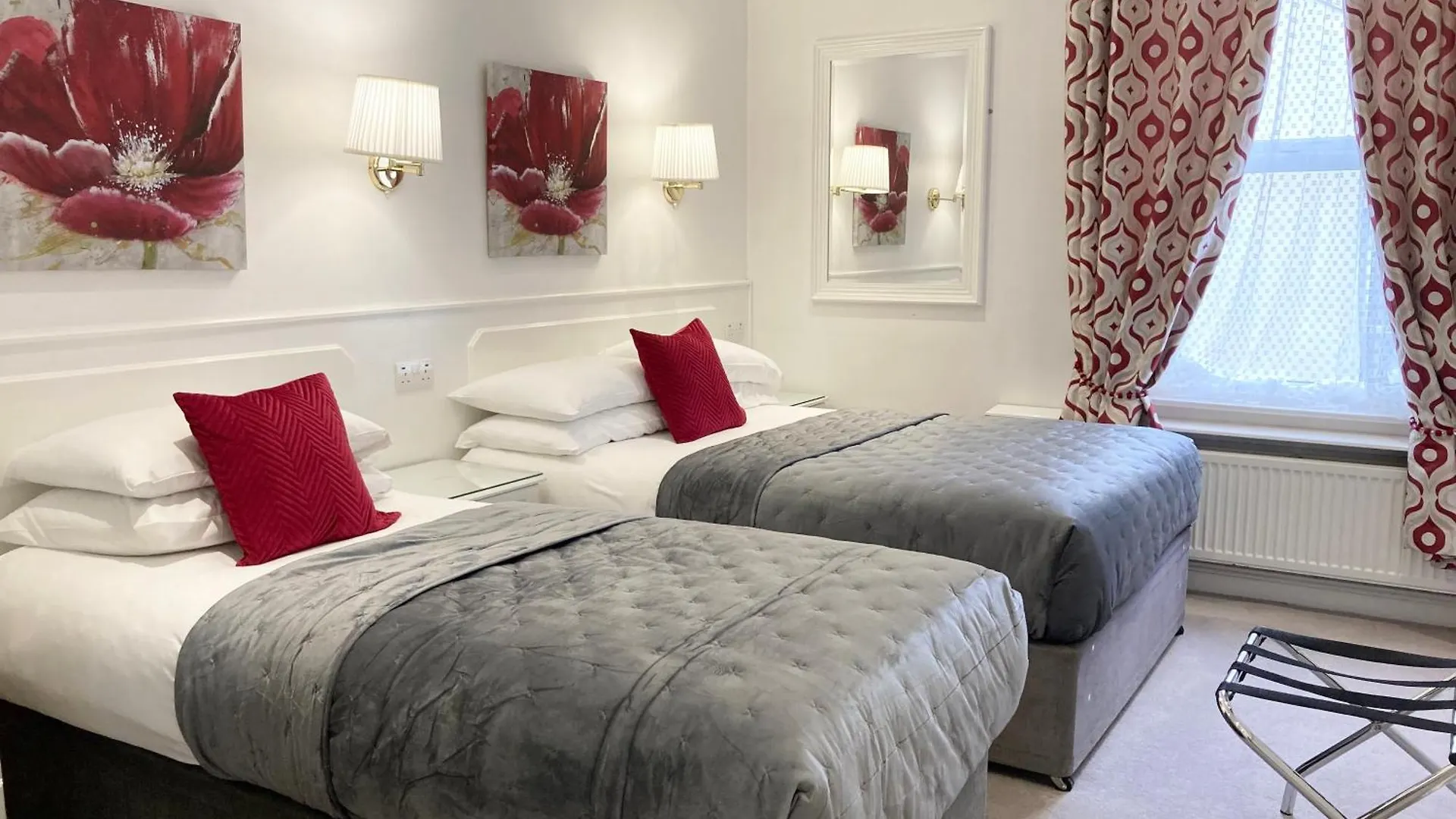 Dergvale Hotel Dublin